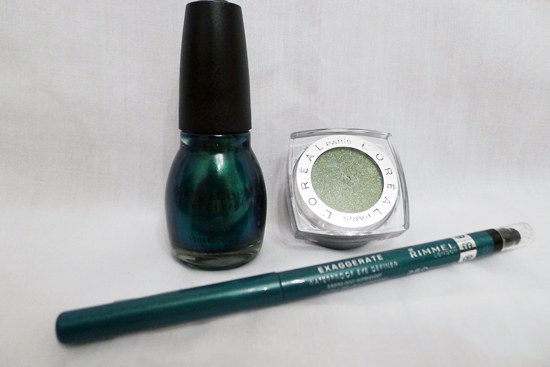 Pantone Color of the Year 2013 Emerald Green